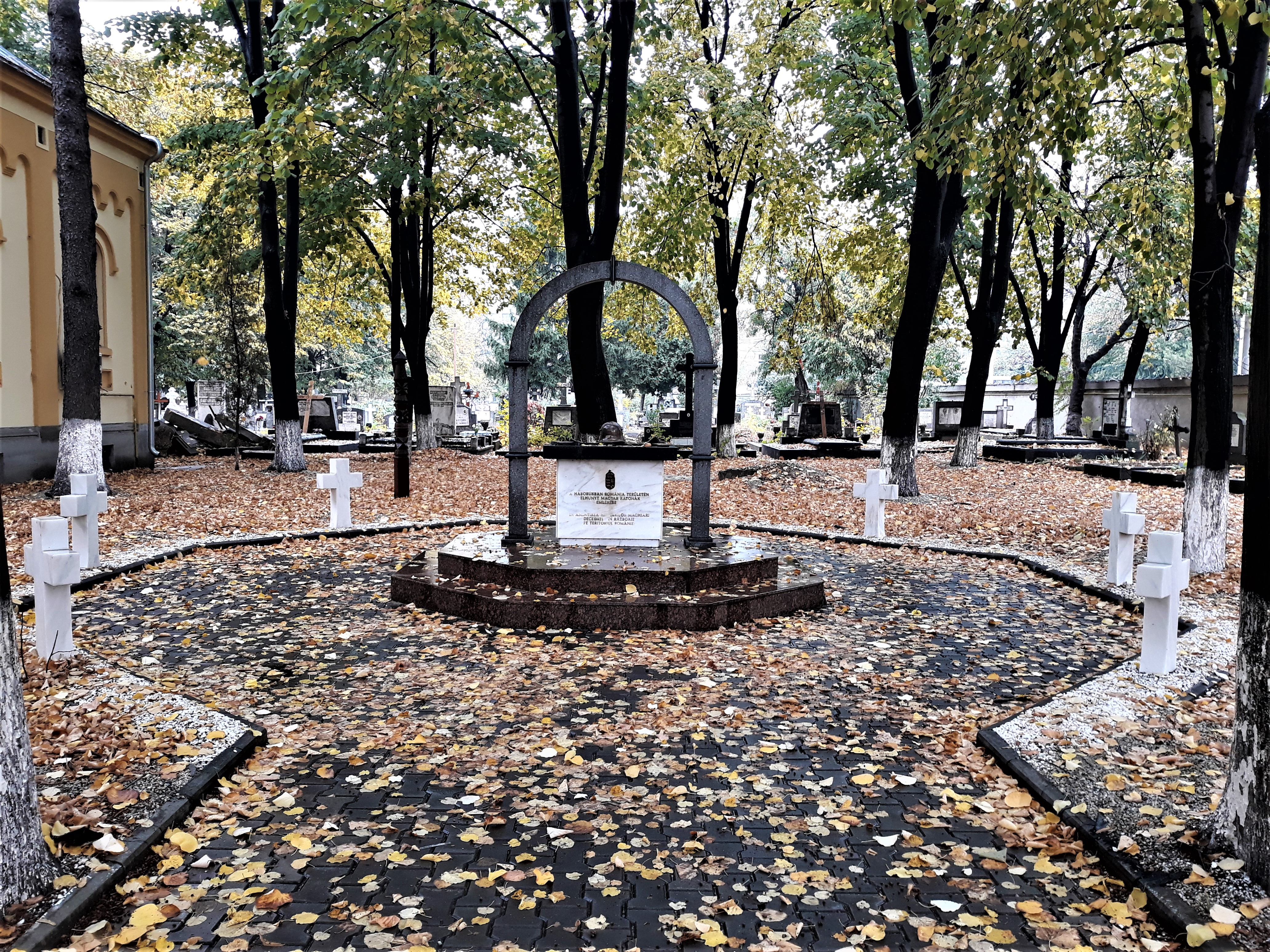 Monumentul Soldaților Maghiari căzuți în timpul celor două Războaie Mondiale pe teritoriul României. Cimitirul Calvin