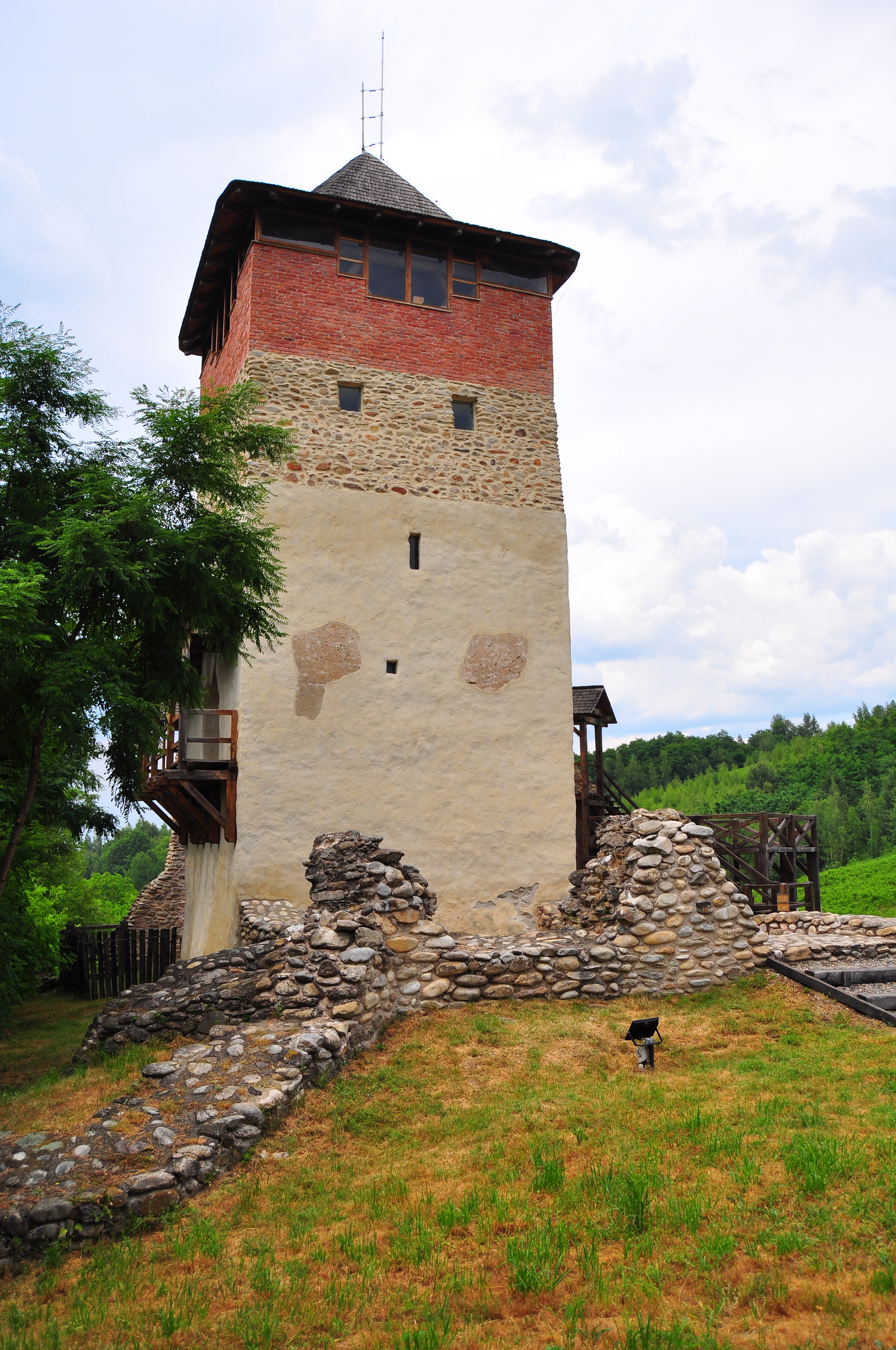 Cetatea Medievală Mălăieşti - Hunedoara